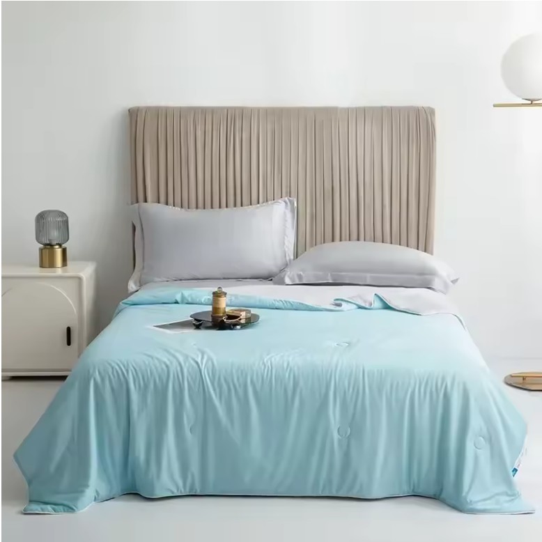 Cooling Blanket for Bed – Silky Lightweight Summer Quilt with Double-Sided Cooling Fabric - Image 6